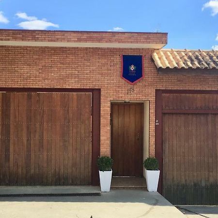Pousada Casa De Braganca Bragança Paulista Kültér fotó